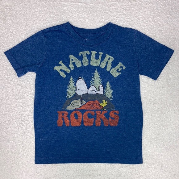 Family fun snoopy nature rocks tee size 5 - Picture 1 of 6